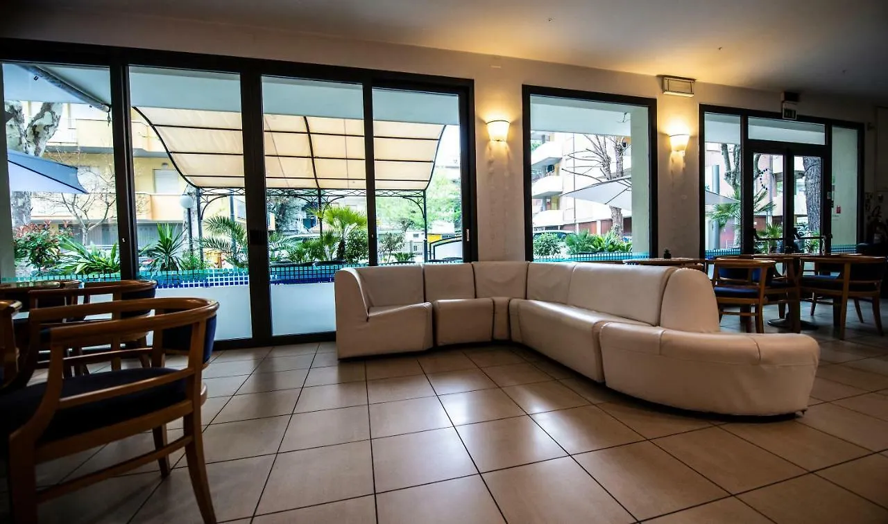 Hotel Chris Bellaria-Igea Marina